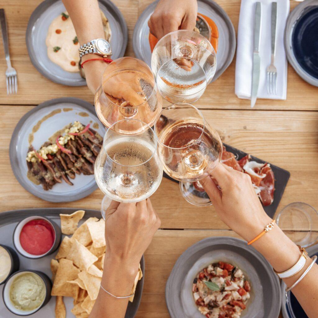 restaurant Bormes les Mimosas Le Mirage Anniversaire privatisé au cœur du Var