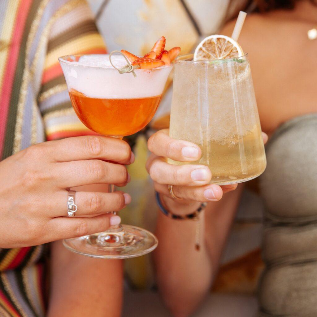 restaurant Bormes les Mimosas Le Mirage Bar à cocktails avec vue mer