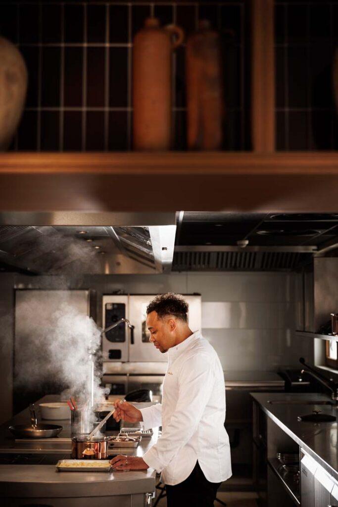 anthony denon le mirage bormes les mimosas restaurant